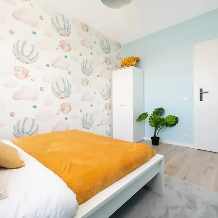 Apartament Kopcinskiego - Z Parkingiem I Dwoma Lazienkami