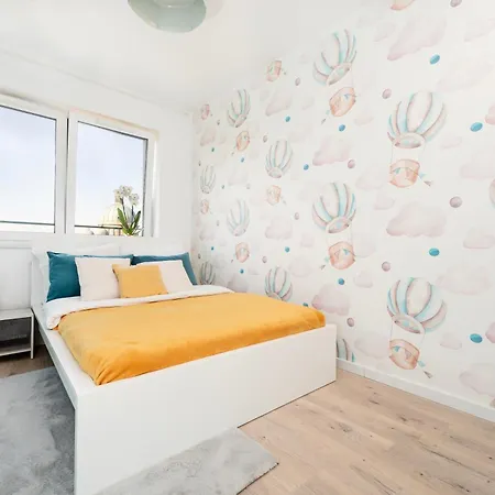 Kopcinskiego - Z Parkingiem I Dwoma Lazienkami アパート *