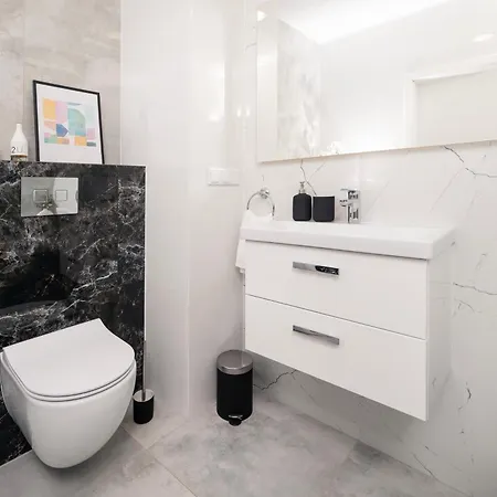 Grand I Premium 3-Room Apart With Parking I 2 Bathrooms I Terrace