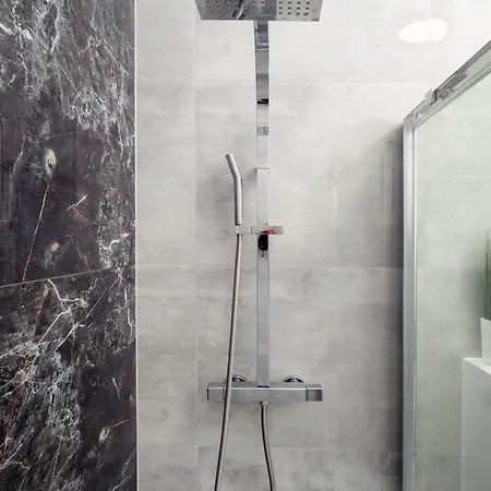 Grand I Premium 3-Room Apart With Parking I 2 Bathrooms I Terrace Appartement