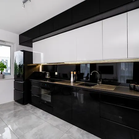 アパート Kopcinskiego - Z Parkingiem I Dwoma Lazienkami