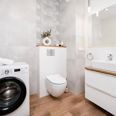 Grand I Premium 3-Room Apart With Parking I 2 Bathrooms I Terrace