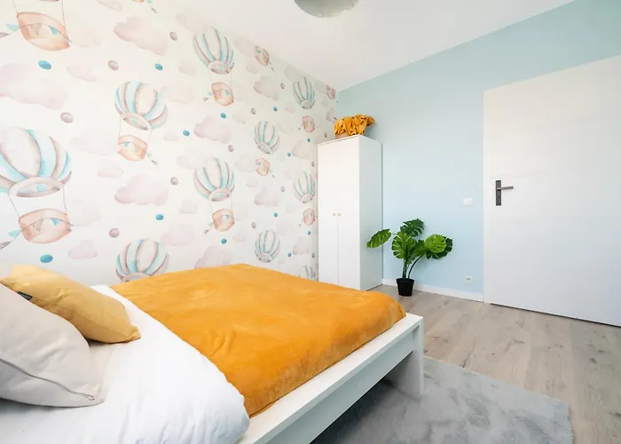 شقة Kopcinskiego - Z Parkingiem I Dwoma Lazienkami