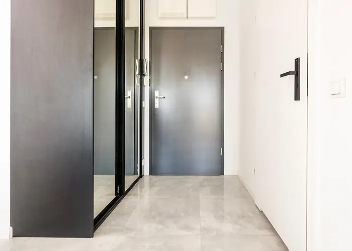 Kopcinskiego - Z Parkingiem I Dwoma Lazienkami * Łódź