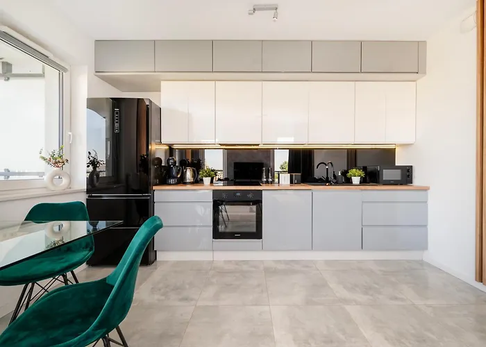 Kopcinskiego - Z Parkingiem I Dwoma Lazienkami Łódź