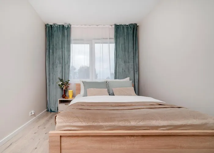 Kopcinskiego - Z Parkingiem I Dwoma Lazienkami Łódź